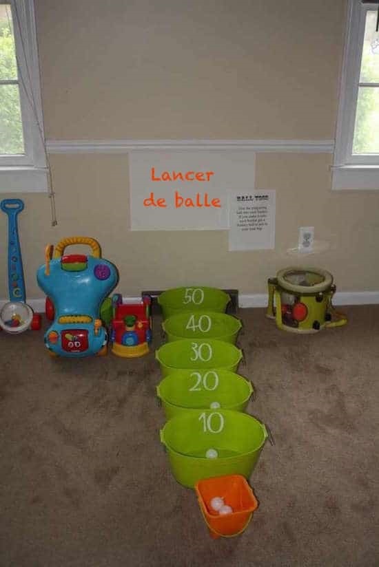 Lancer balle dans seau
